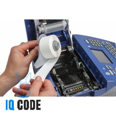 Принтер этикеток Brady M710-WB-QY-EU-PWID термотрансферный 300, USB, в кейсе, brd317822 Принтер этикеток Brady M710-WB-QY-EU-PWID термотрансферный 300, USB, в кейсе, brd317822